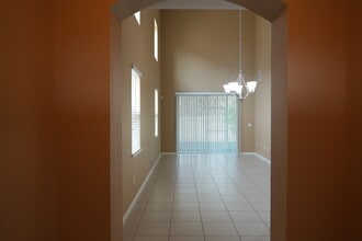 Building Photo - 2212 Lennox Dale Ln