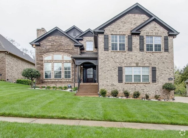 Building Photo - 1005 Brittain Downs Dr