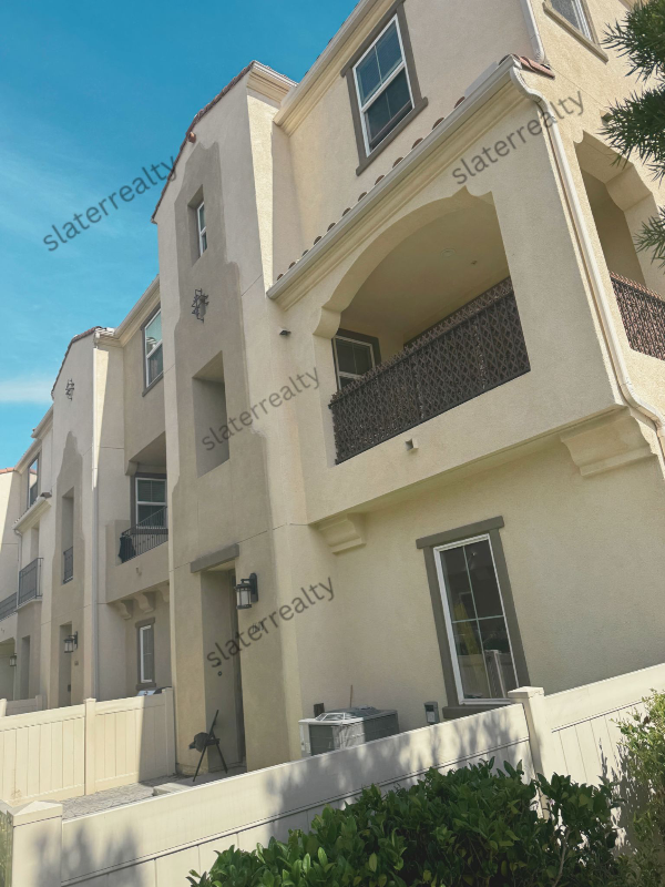 Building Photo - 1608 Santa Paulina