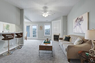 Building Photo - 715 Clearwater Ct