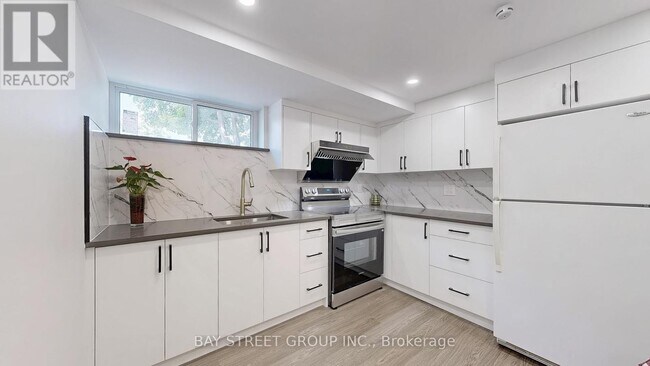 Photo du bâtiment - 114 Citation Dr