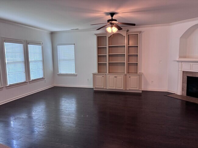 Foto del edificio - 2491 Mimms Ln