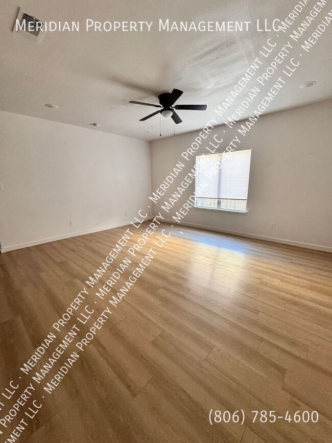 Foto del edificio - 5531 Itasca St