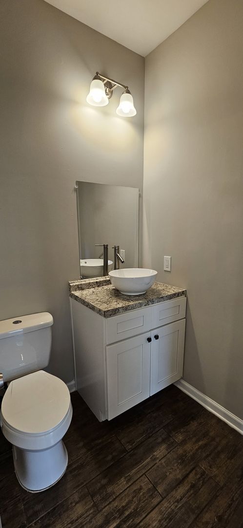 Building Photo - 3BR/2.5BA just of the Square in Zebulon, P...