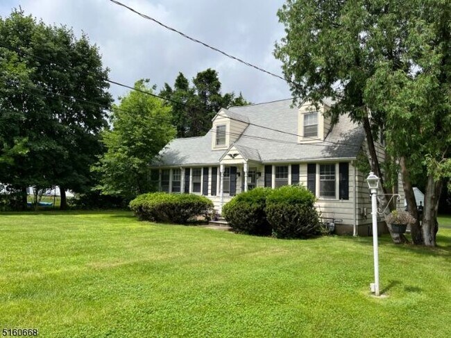 Building Photo - 1222 Littleton Rd