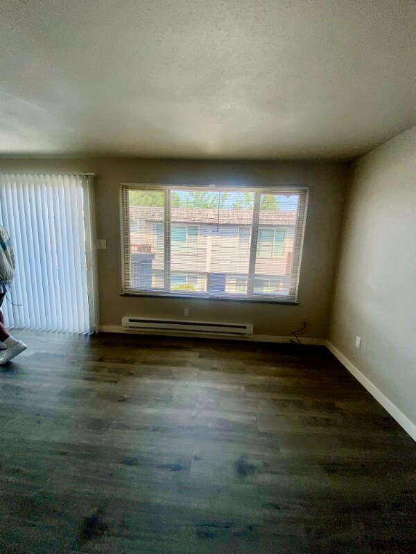 Foto del edificio - 14409 8th Ave SW