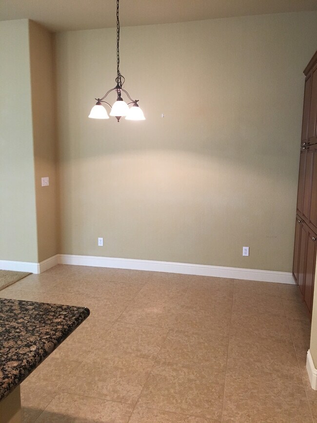 Foto del edificio - Gorgeous Folsom Home close to shopping,schools, and more!