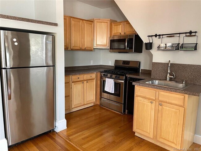 Foto del edificio - 809 Edgewood Ave