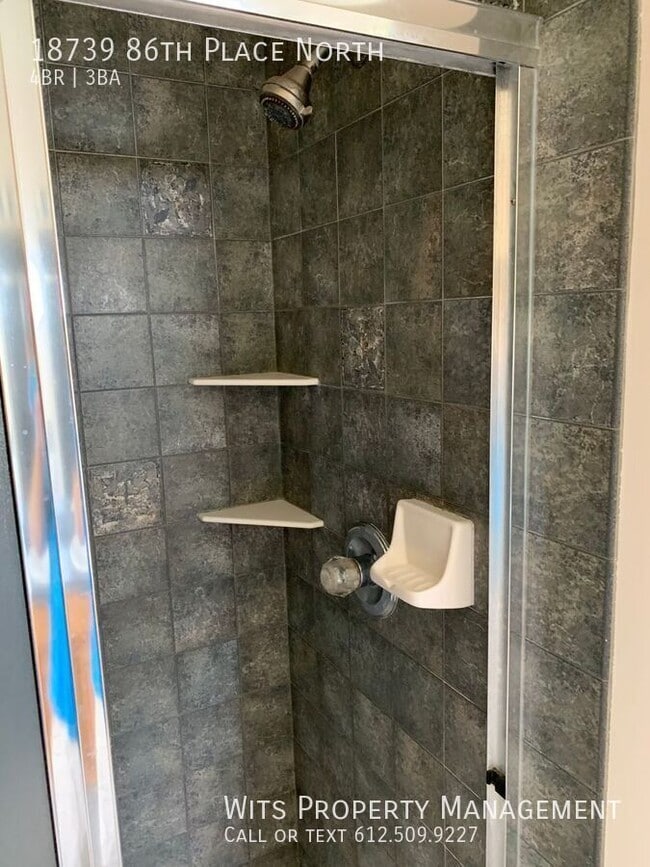 Building Photo - 18739 86th Pl N