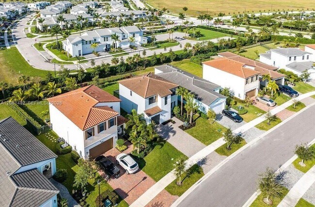 Foto del edificio - 5485 Starfish Rd