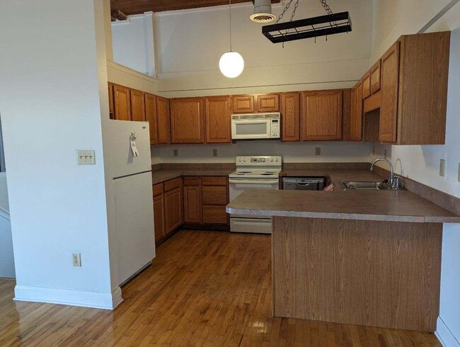 Building Photo - 502 Keystone Alley