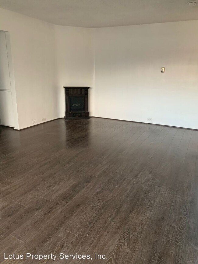 Foto del edificio - 112 E Alhambra Rd