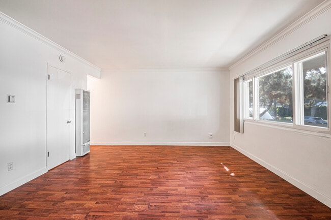 Foto del edificio - 5837.5A 88th St