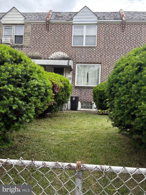 Primary Photo - 1140 Glen Avon Rd