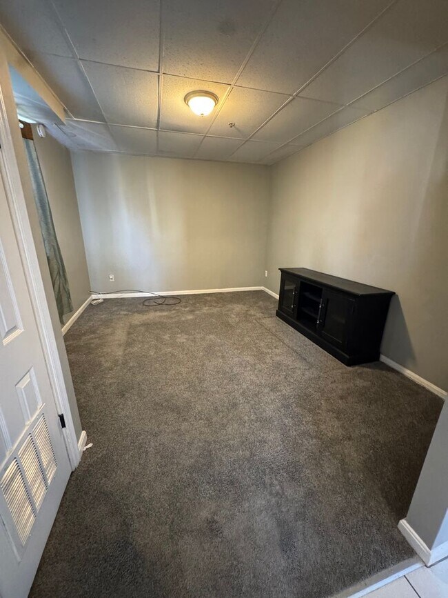 Foto del edificio - 4028 Belle Grove Rd