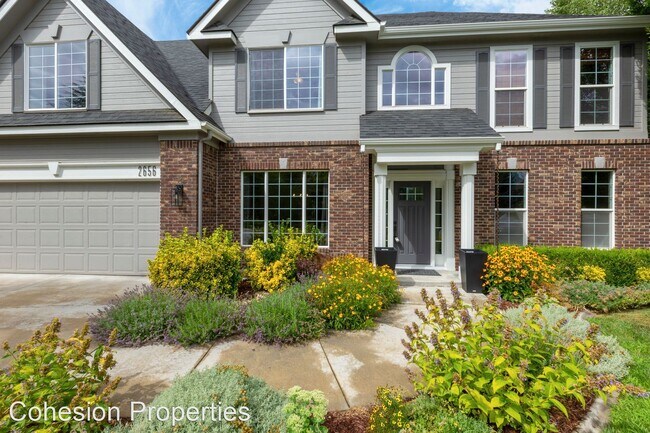 Building Photo - 6 br, 3 bath House - 2656 E Hampshire Ct