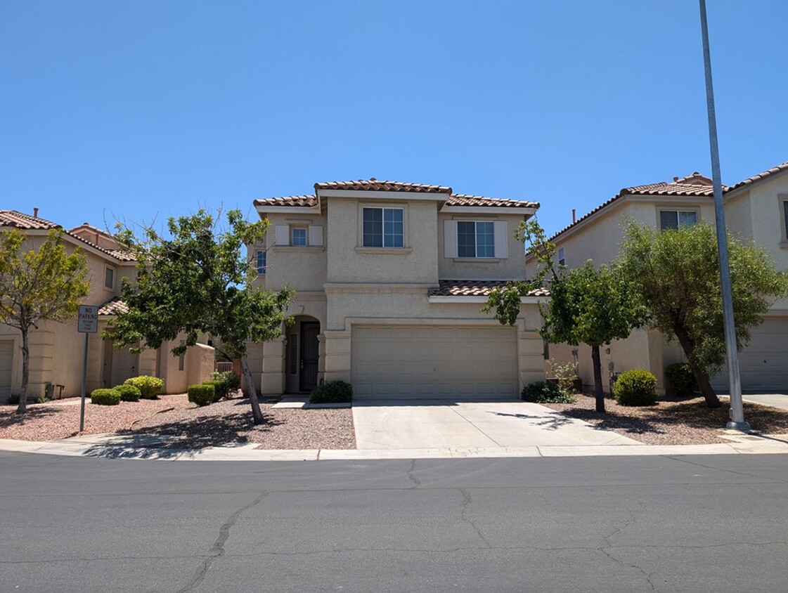 Primary Photo - 2 STORY, 4 BEDROOM HOME FOR RENT IN WEST L...