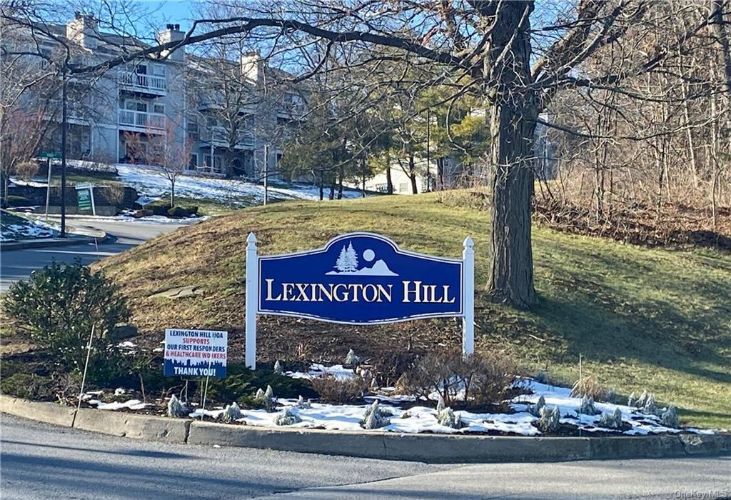 Foto principal - 30 Lexington Hills Rd