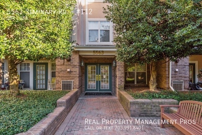 Building Photo - *Coming Soon- 5/5/22* Immaculate Corner Un...