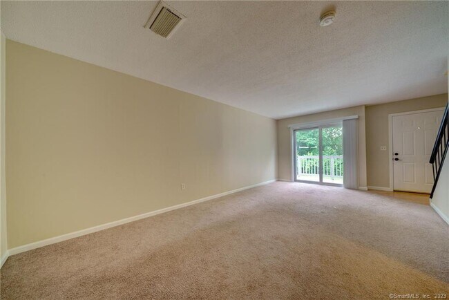 Building Photo - 207 Cottonwood Rd