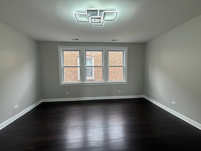 Foto del edificio - 3247 W Thomas St