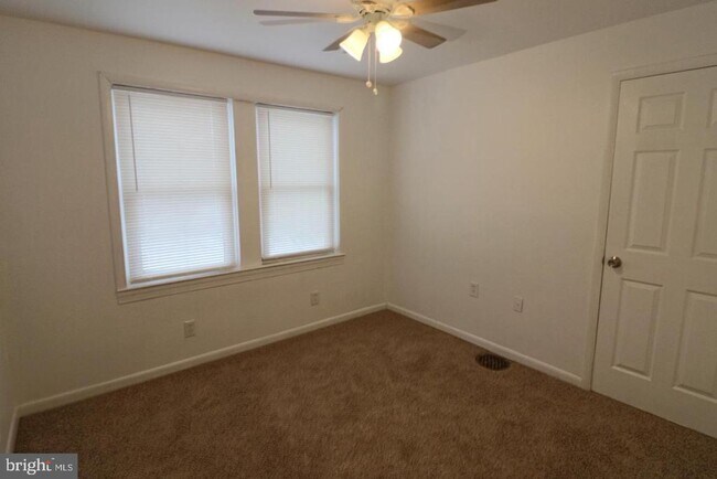 Foto del edificio - 506 Ridgeway St