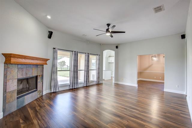 Building Photo - 262 Saddlebrook Ct