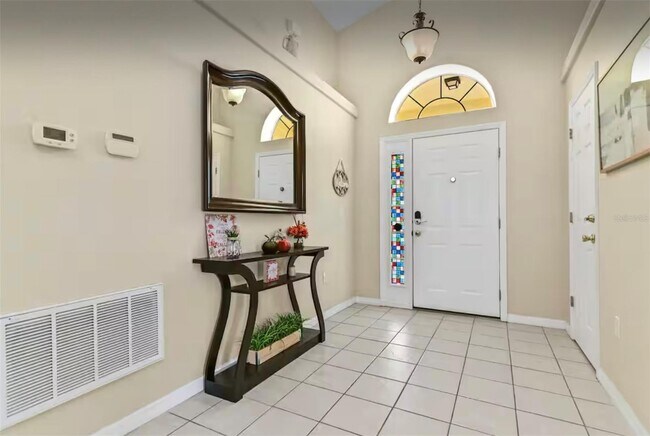 Foto del edificio - 100 Cardinal Ct