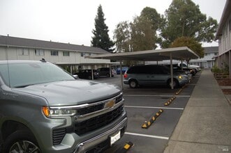 Building Photo - 77 El Toro Ct