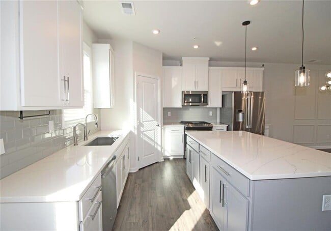 Building Photo - 1675 Coasta Way