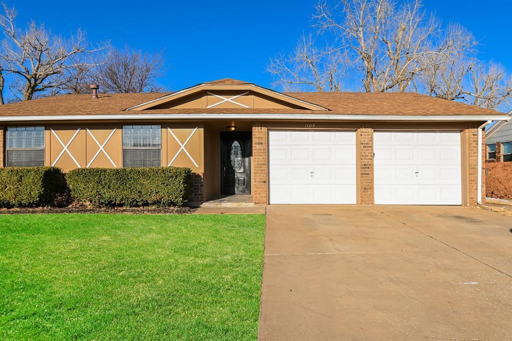 Foto principal - 1105 S Avery Dr