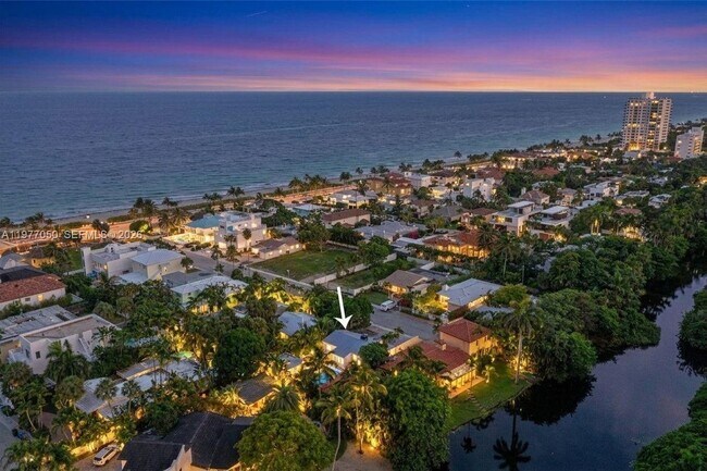 Foto del edificio - 3305 NE 16th Ct