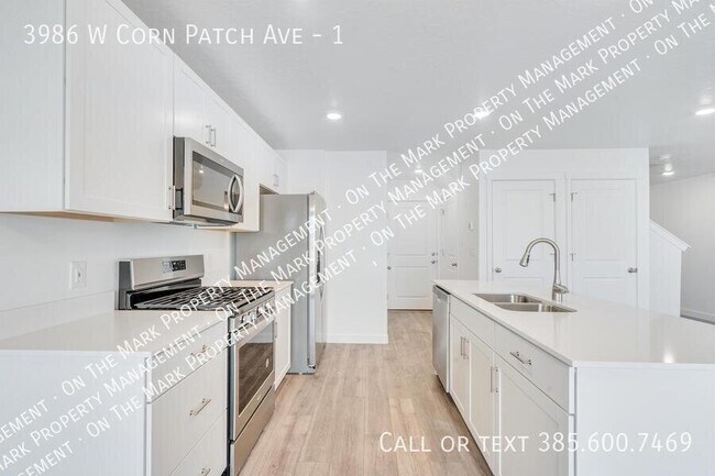 Foto del edificio - 3986 W Corn Patch Ave