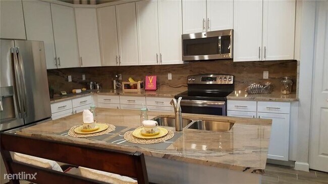 Foto del edificio - 3 br, 2.5 bath Townhome - 3991 Allerdale Pl