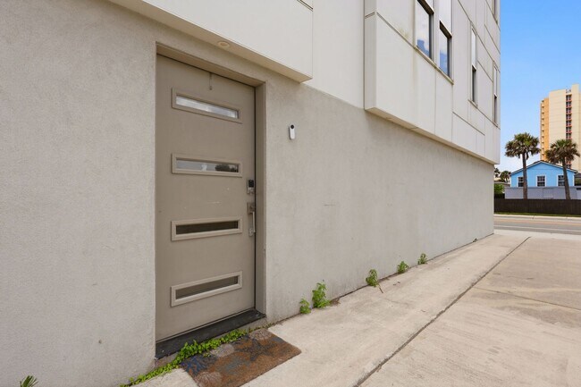 Foto del edificio - 115 1st St S
