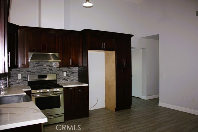 Building Photo - 8479 Shalimar Pl
