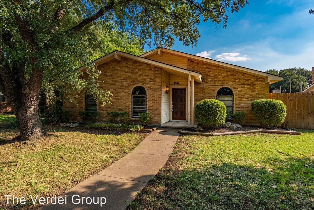 Primary Photo - 3 br, 2 bath House - 5052 Pemberton Ln