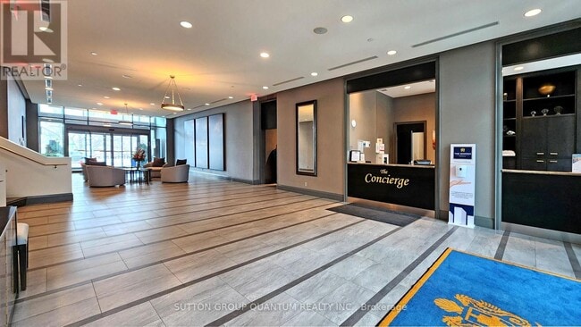 Building Photo - 11-411 Bronte Rd