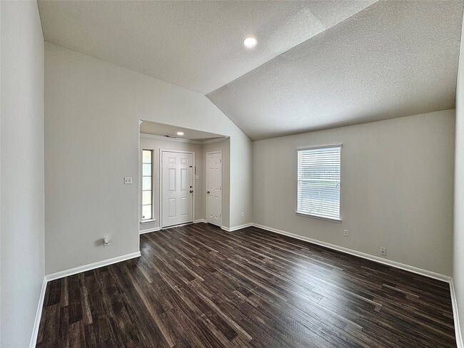 Building Photo - 11703 Elizabeth Ct