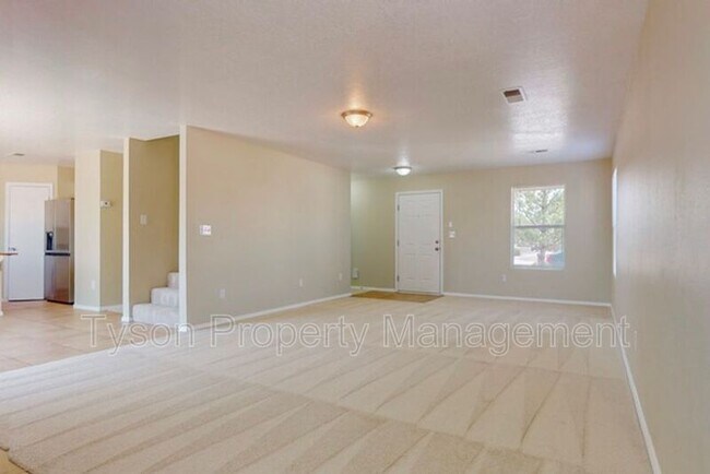 Building Photo - 10328 Flagstaff Dr NW