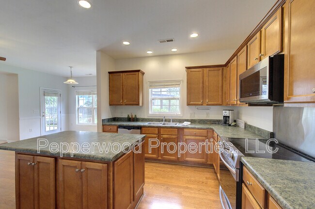 Foto del edificio - 316 Archway Ct