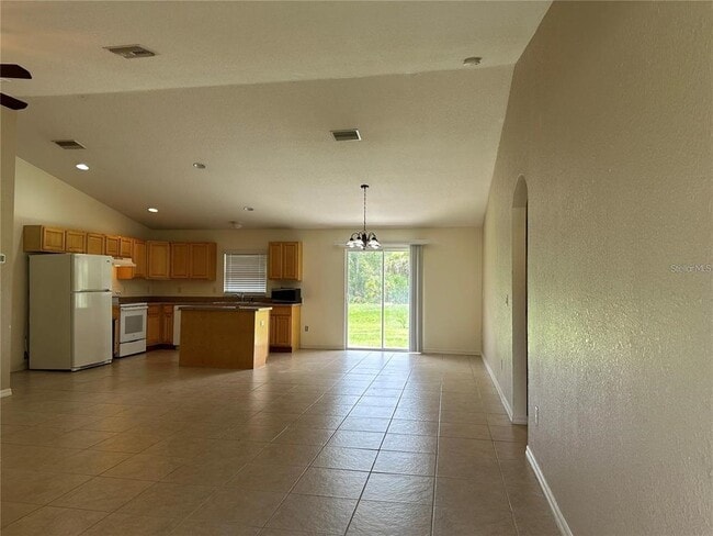 Building Photo - 4569 Balsey St