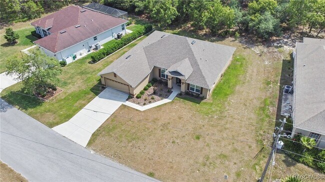 Foto del edificio - 23 Lone Pine St