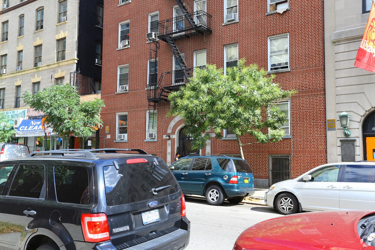 Foto del edificio - 539 W 179th St