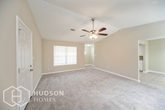 Building Photo - NOW AVAILABLE! 11115 Bridge Creek Dr, Pens...