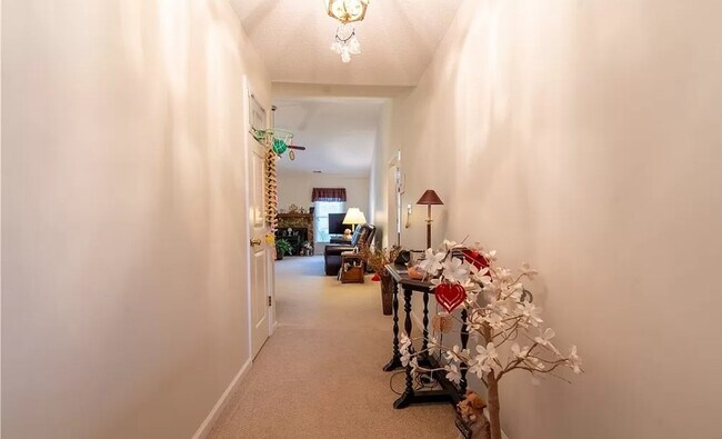 Foto del edificio - 1600 Quillmark Rd