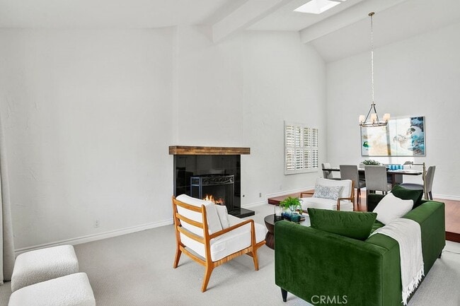 Foto del edificio - 27242 Cordero Ln