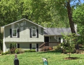 Building Photo - 420 Freestone Dr