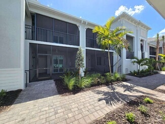 Building Photo - 15265 Grn Acrs Ave