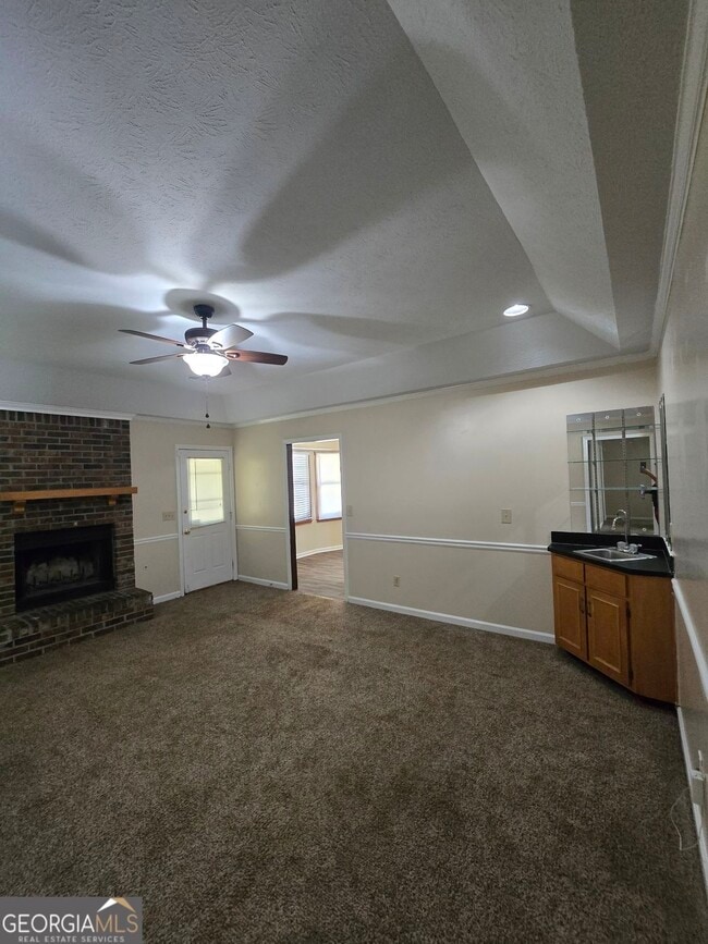 Building Photo - 3347 Flintlock Dr